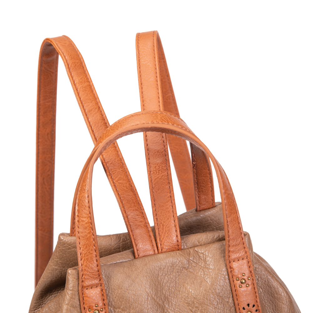 Mochila Antirrobo SaraBag Apricot – Polipiel Vegana y Estilo Urbano