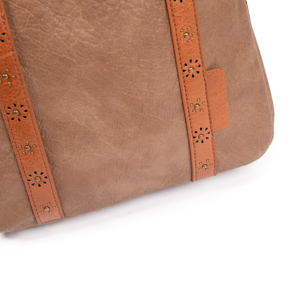 Mochila Antirrobo SaraBag Apricot – Polipiel Vegana y Estilo Urbano