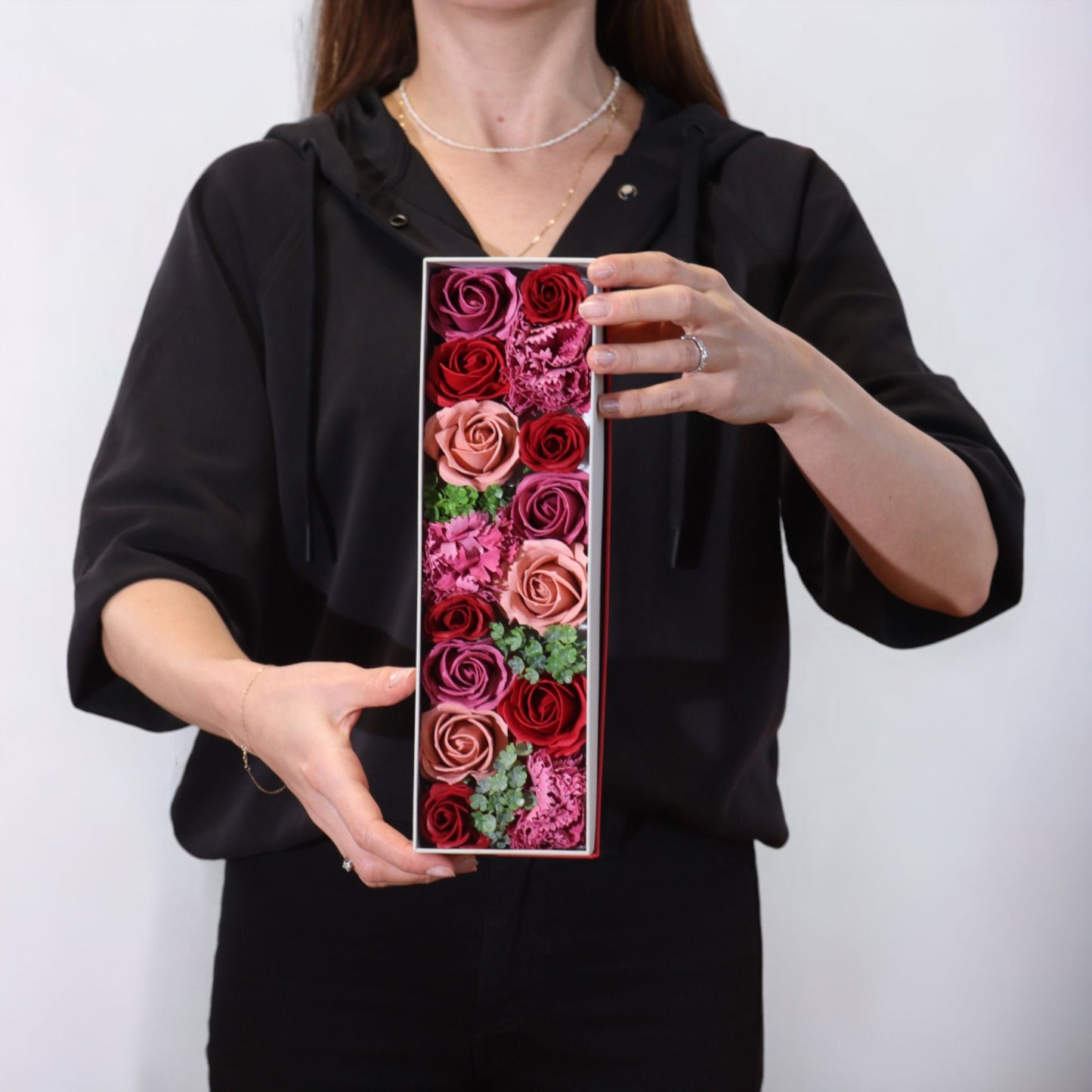 Caja Larga Rosas de Jabón Vintage