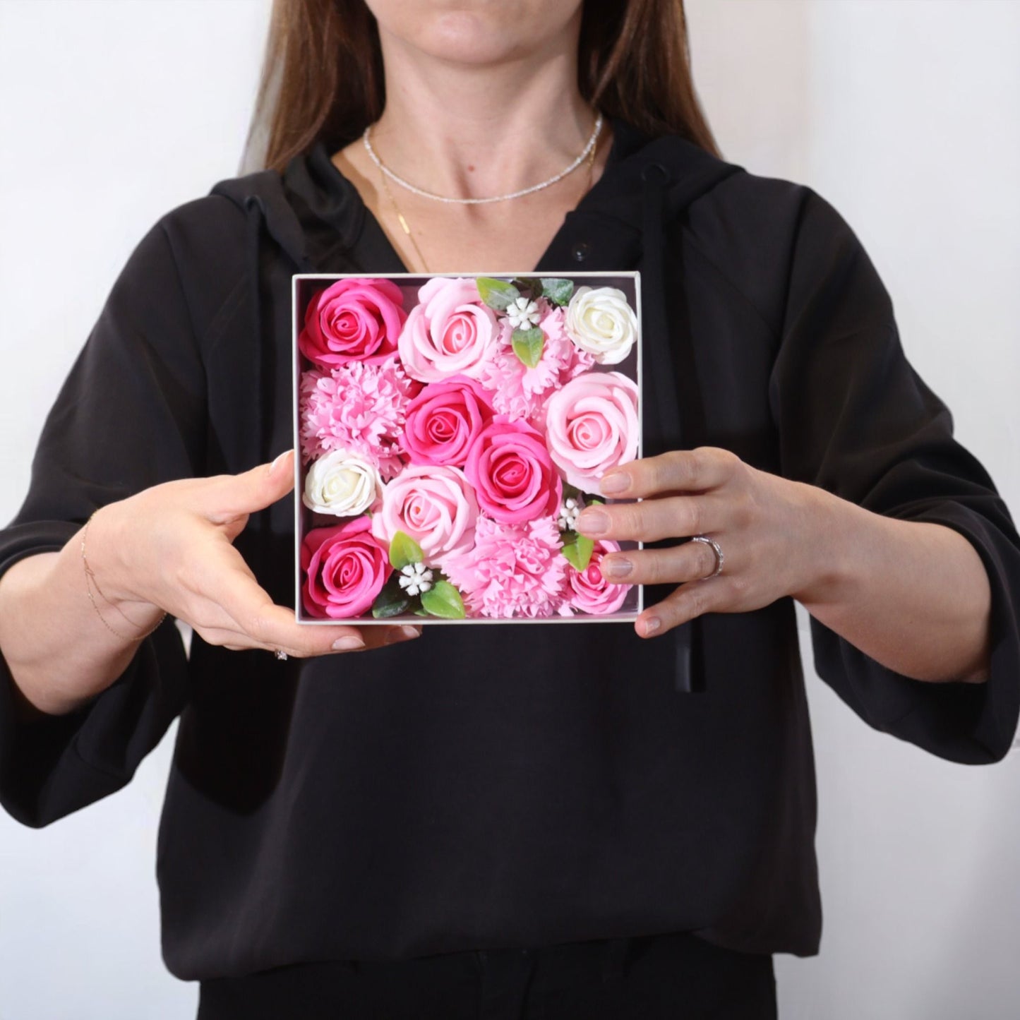 Caja Cuadrada – Baby Blessings – Rosas