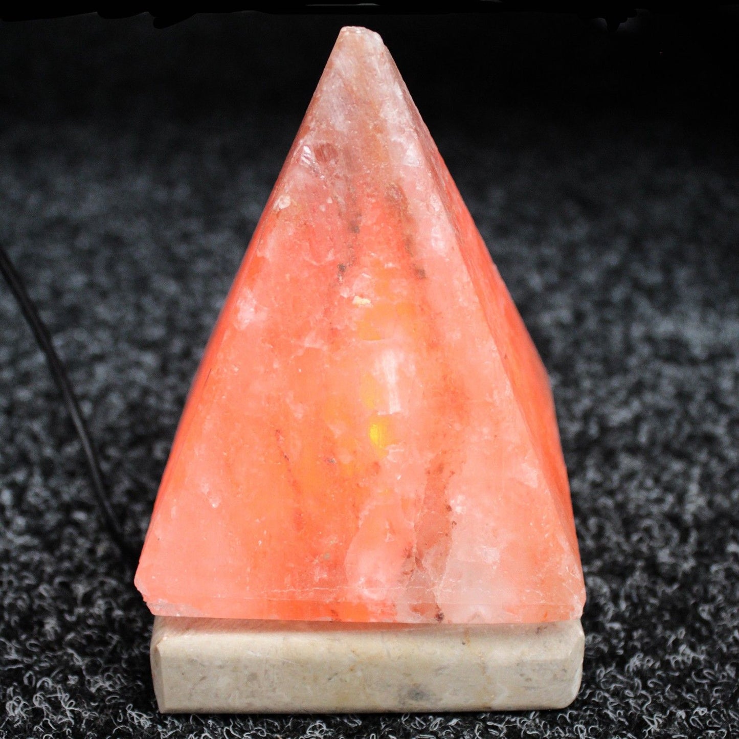 Lámpara de Sal del Himalaya USB – Pirámide 9 cm