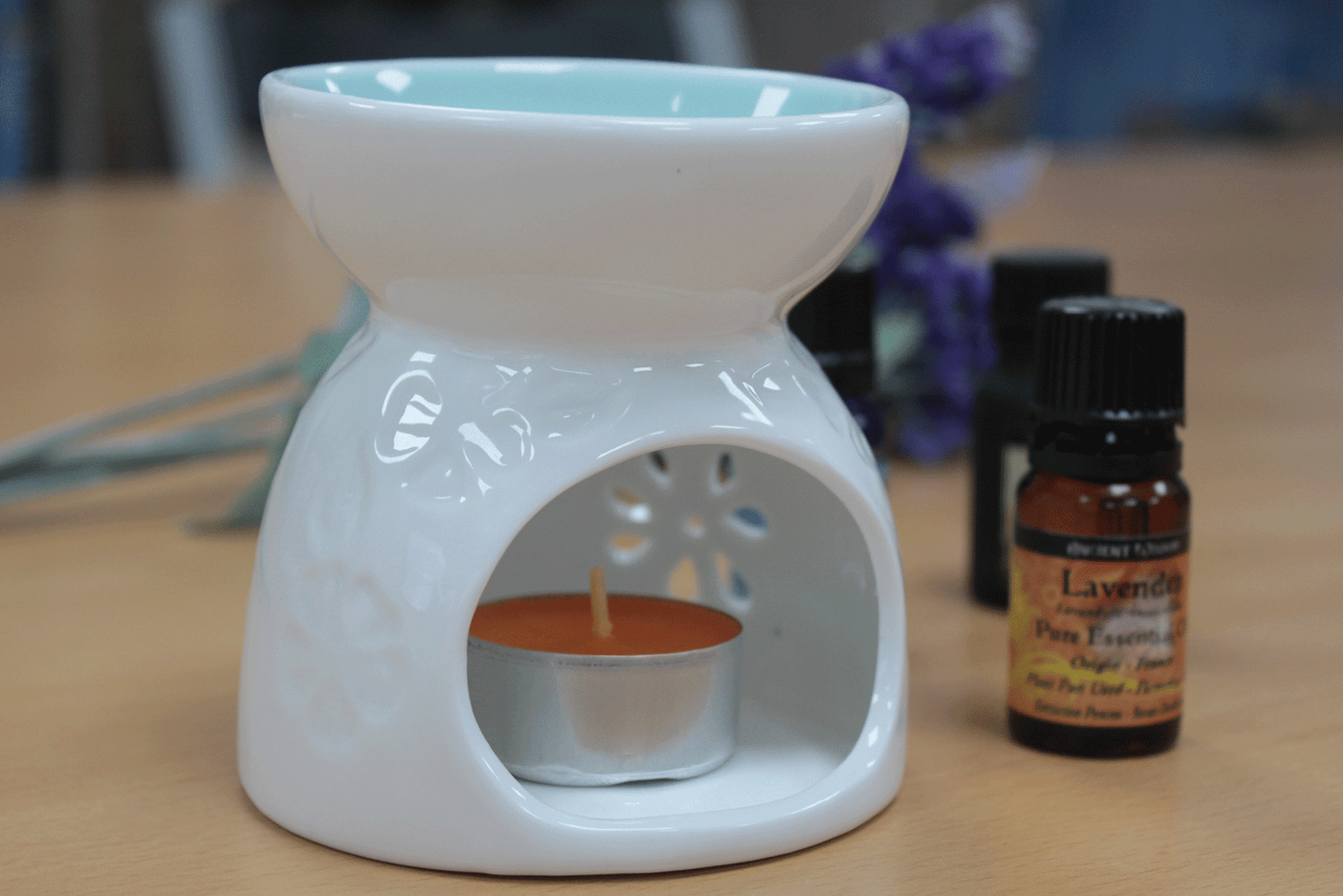 Classic Oil Burner - Floral and Blue