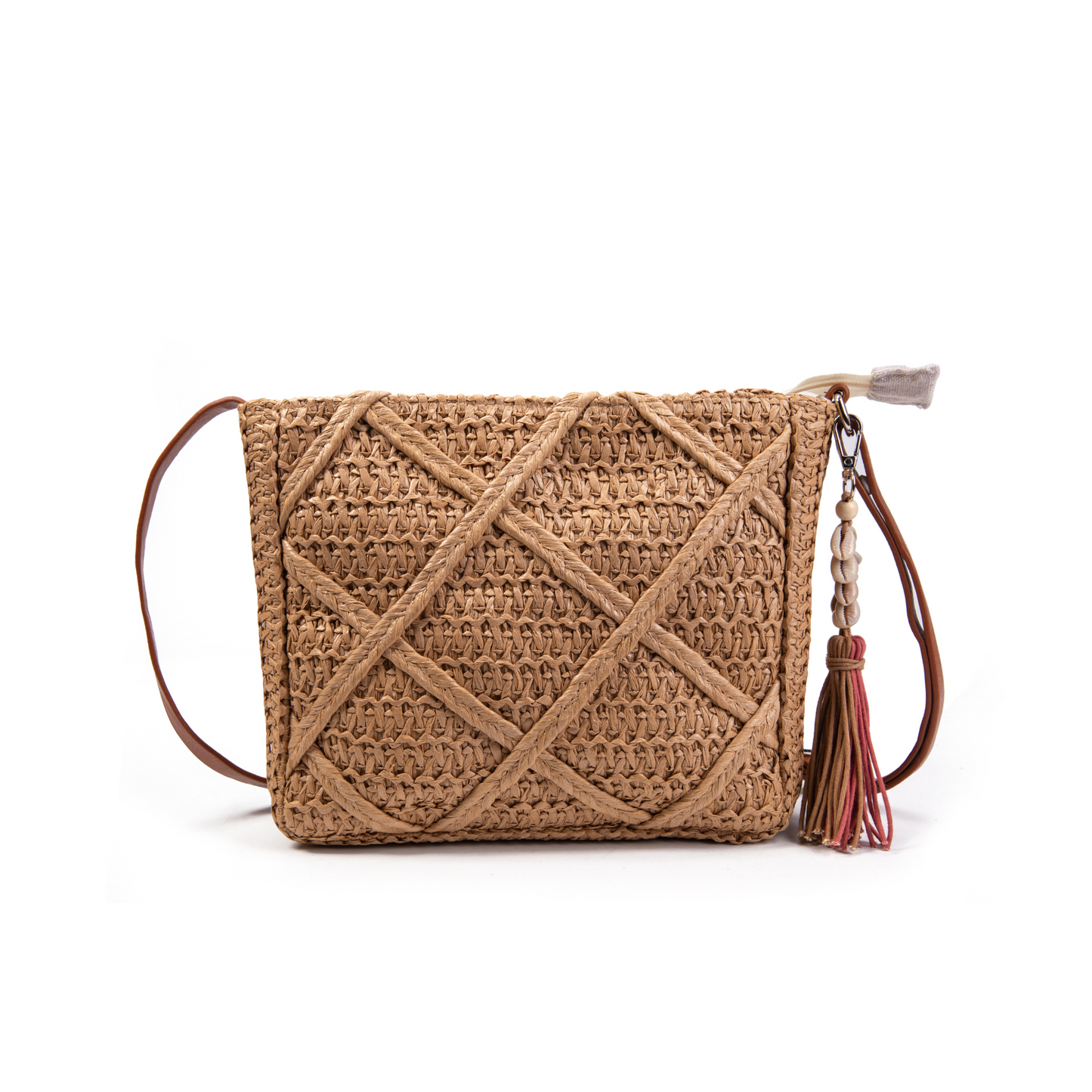 Bolso de rafia natural con borlas de conchas y correa larga ajustable