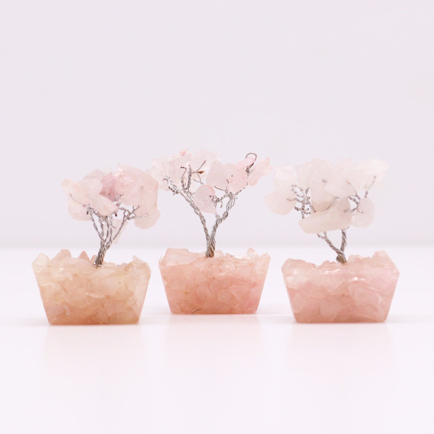 Mini árbol de cuarzo rosa