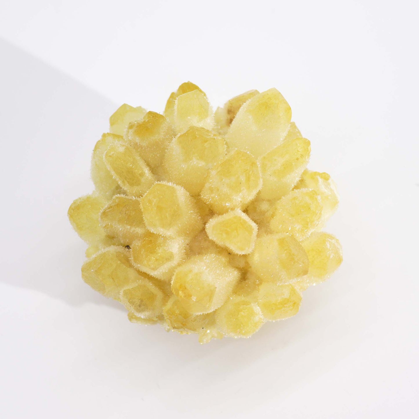 Cuarzo amarillo natural en racimo (250–300 g aprox.)