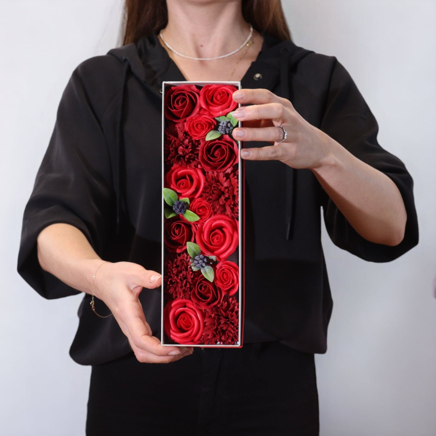 Rosas de Jabón Rojas – Caja Regalo Elegante