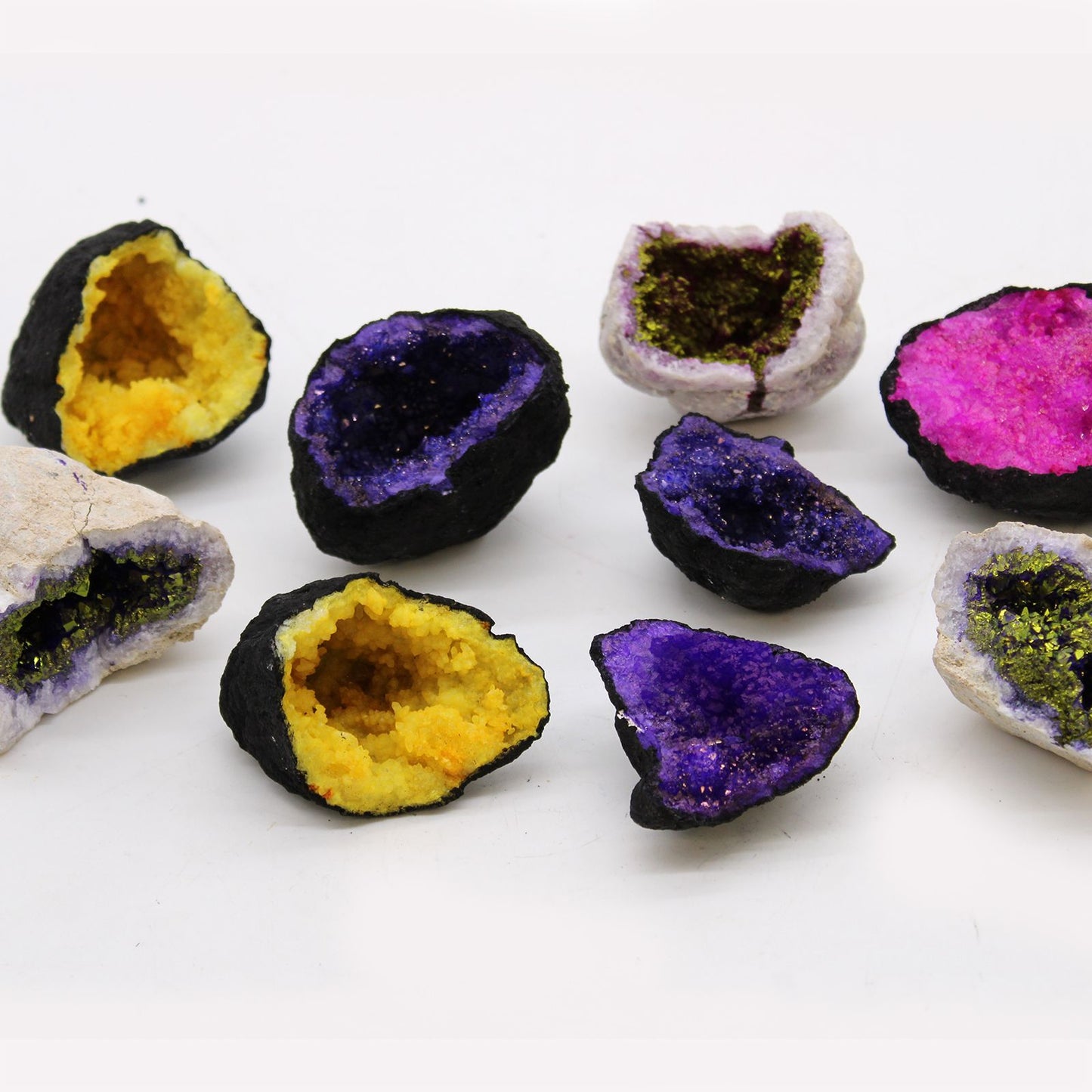 Geodas de calcita coloreada – Piedra Negra – Morado