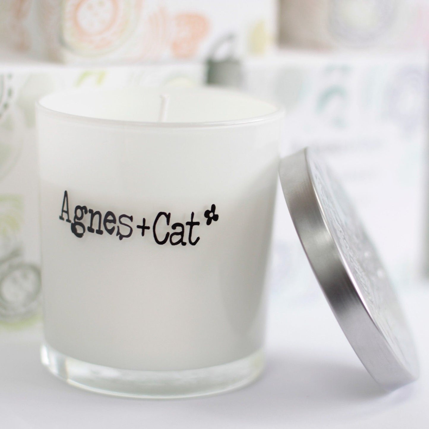 Vela premium Windermere · Agnes & Cat