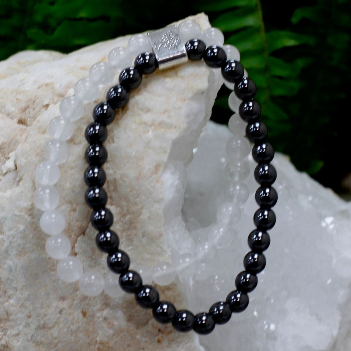 Pulsera de Piedras Magnéticas – Cuarzo Blanco