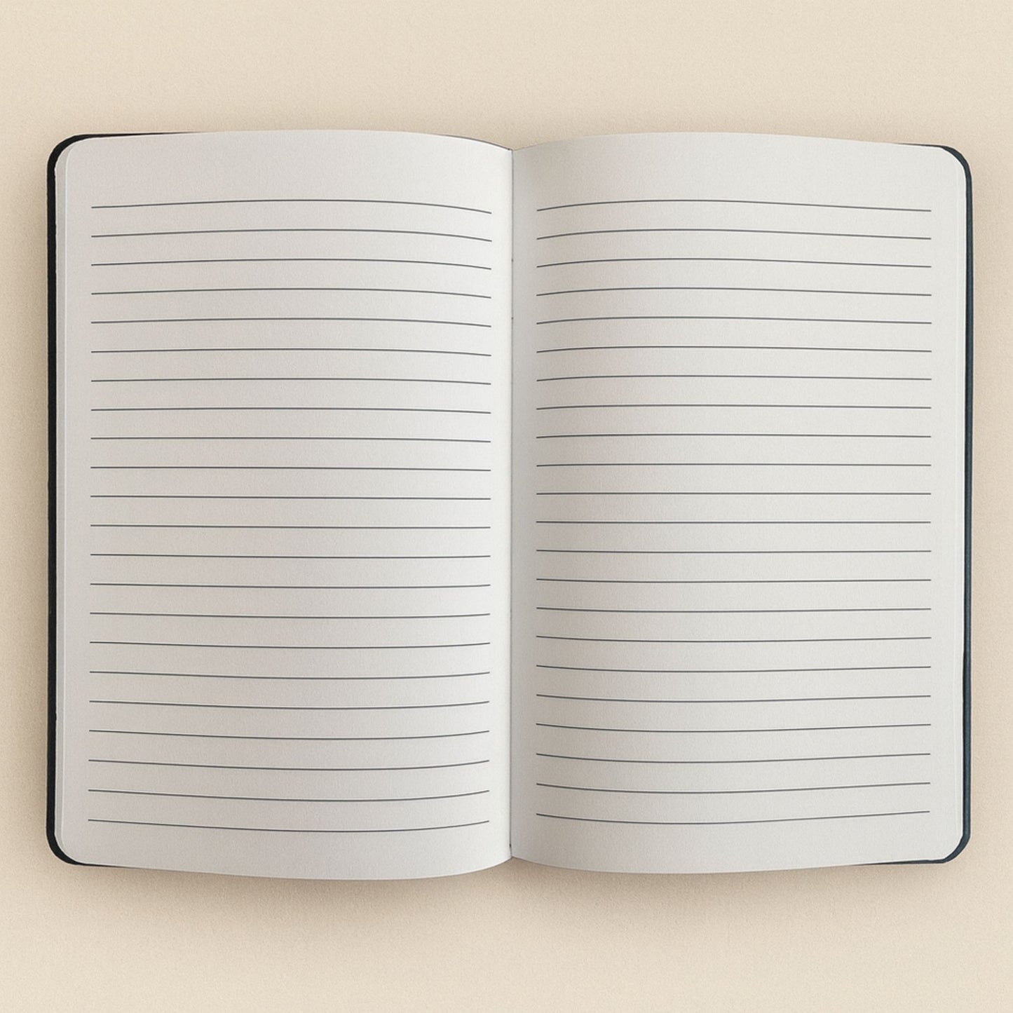 Cuaderno de Terciopelo Azul Oscuro Stay Wild Moon Child – 80 Páginas para Diario y Escritura