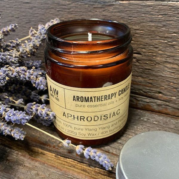 Vela Aromática · Ylang Ylang & Pachulí