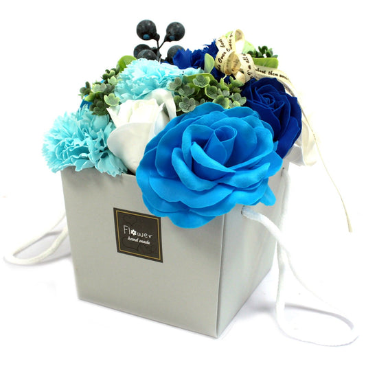 Bouquet de Flores de Jabón – Rosas Azules y Clavel | Regalo Especial