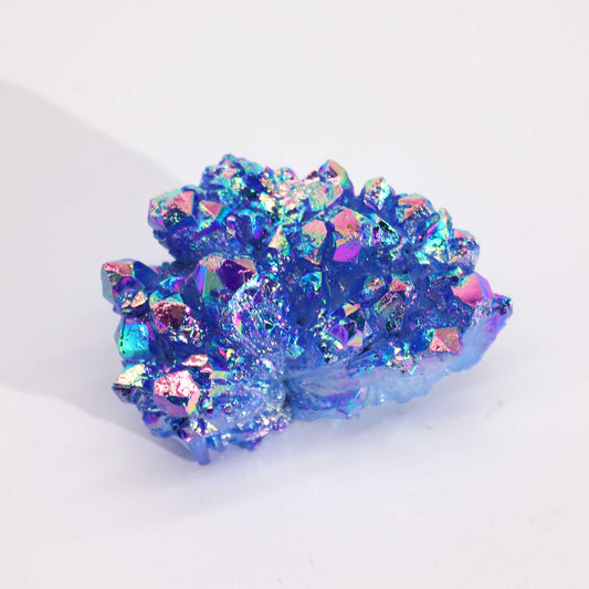 Cuarzo Aura Aqua – La calma del océano en tus manos  (aprox 100-150gm 7-10cm)
