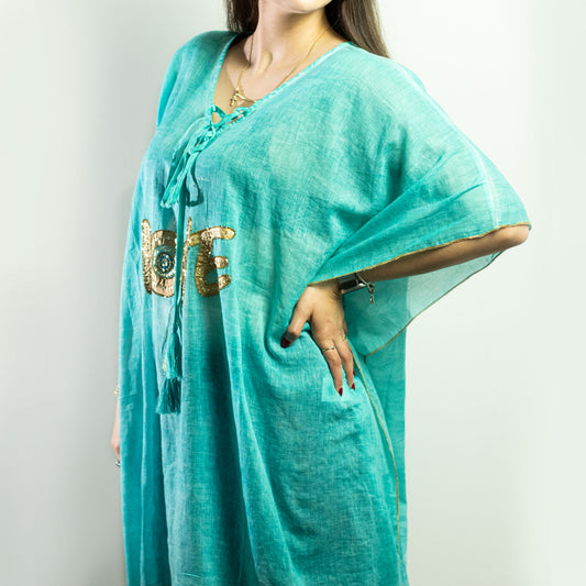 Kaftán Nomad Sari – Diseño de Amor en Turquesa y Dorado, Pintado a Mano
